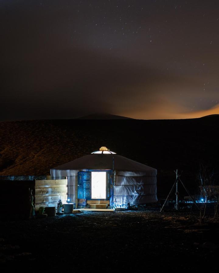 Vinero Glamping Hotel Ajuy Esterno foto