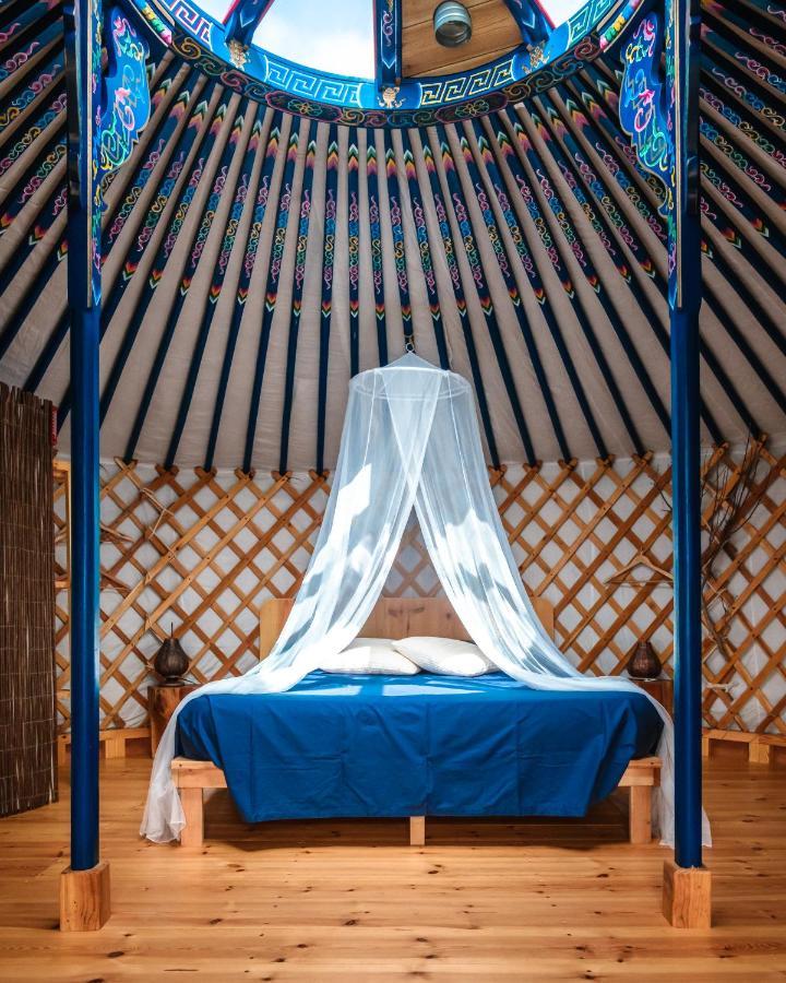 Vinero Glamping Hotel Ajuy Esterno foto