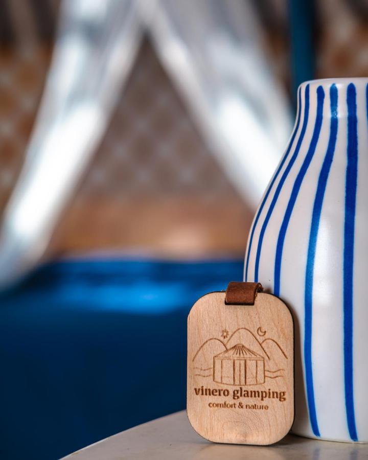 Vinero Glamping Hotel Ajuy Esterno foto